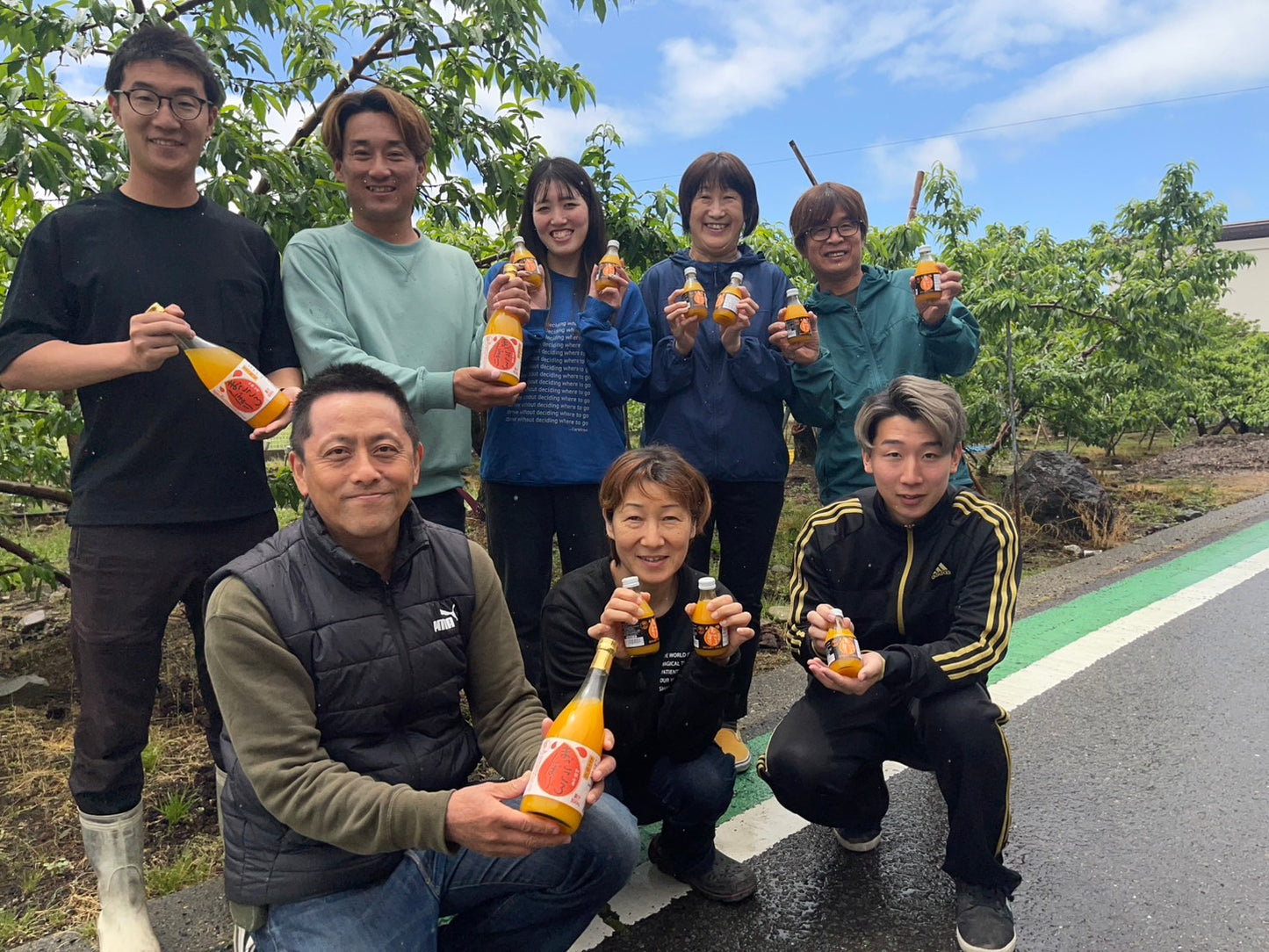 まごころ栽培でお馴染み 味心のまごころしぼり720㎖ 最高級ブランド丹生系みかん100%のストレートジュースです